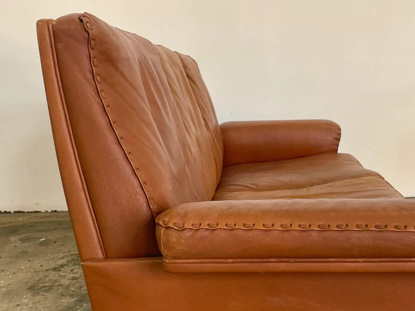 Vintage DS-31 Drei-Sitzer Sofa aus Cognacfarbenem Leder von de Sede, 1970er