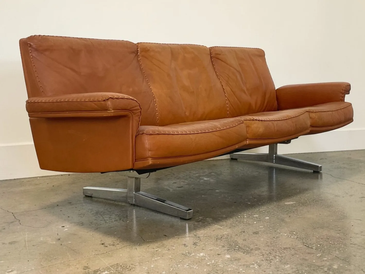 Vintage DS-31 Drei-Sitzer Sofa aus Cognacfarbenem Leder von de Sede, 1970er