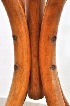 Vintage Garderobe aus Buche von Thonet, 1920er