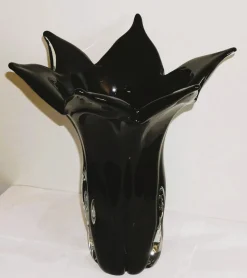 Vintage Handkerchief Vase aus schwarzem Muranoglas, 1970er