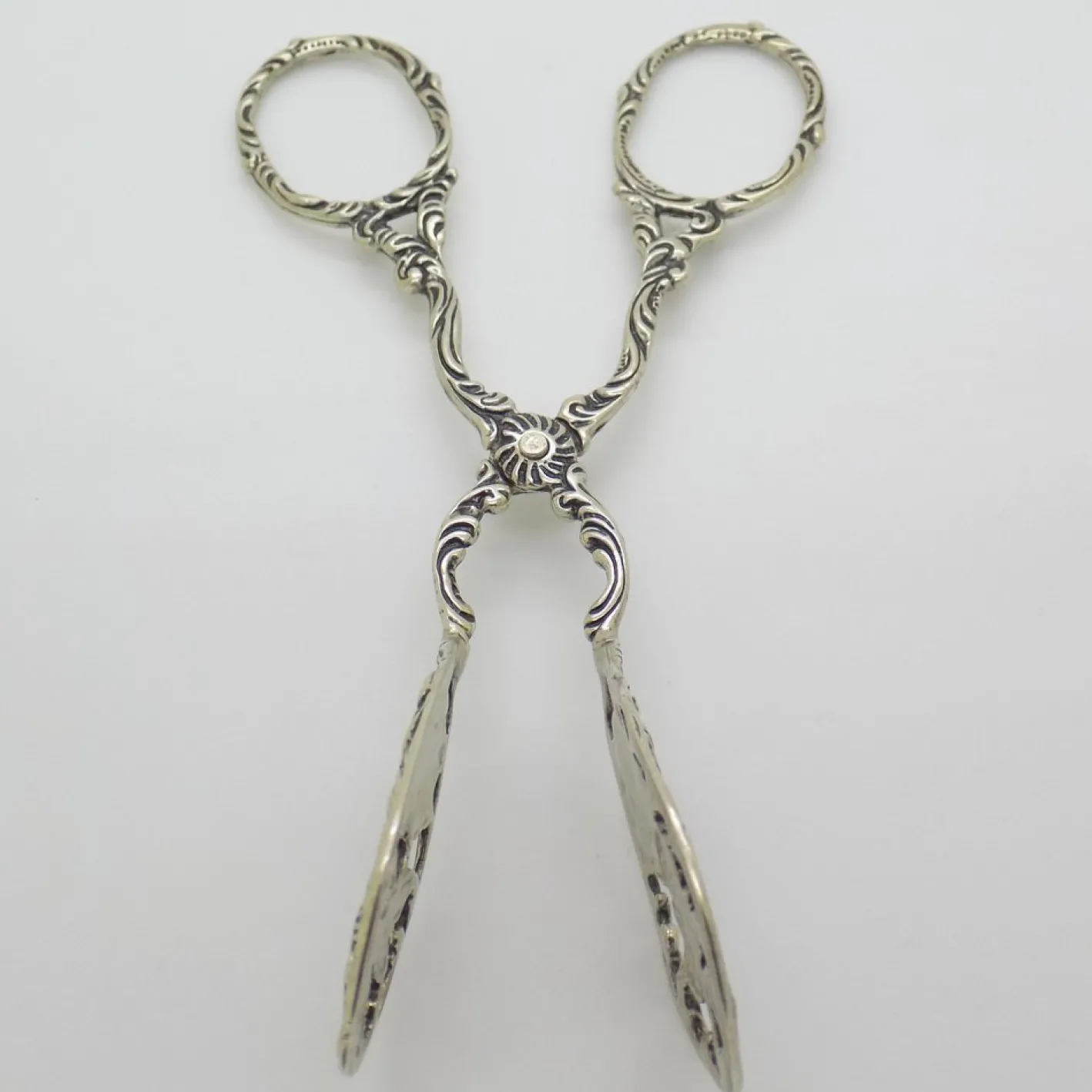 Vintage Italian Handmade Genuine Silver Decorative Sugar Cube Tonges with Rose Flower Motif, 1970s