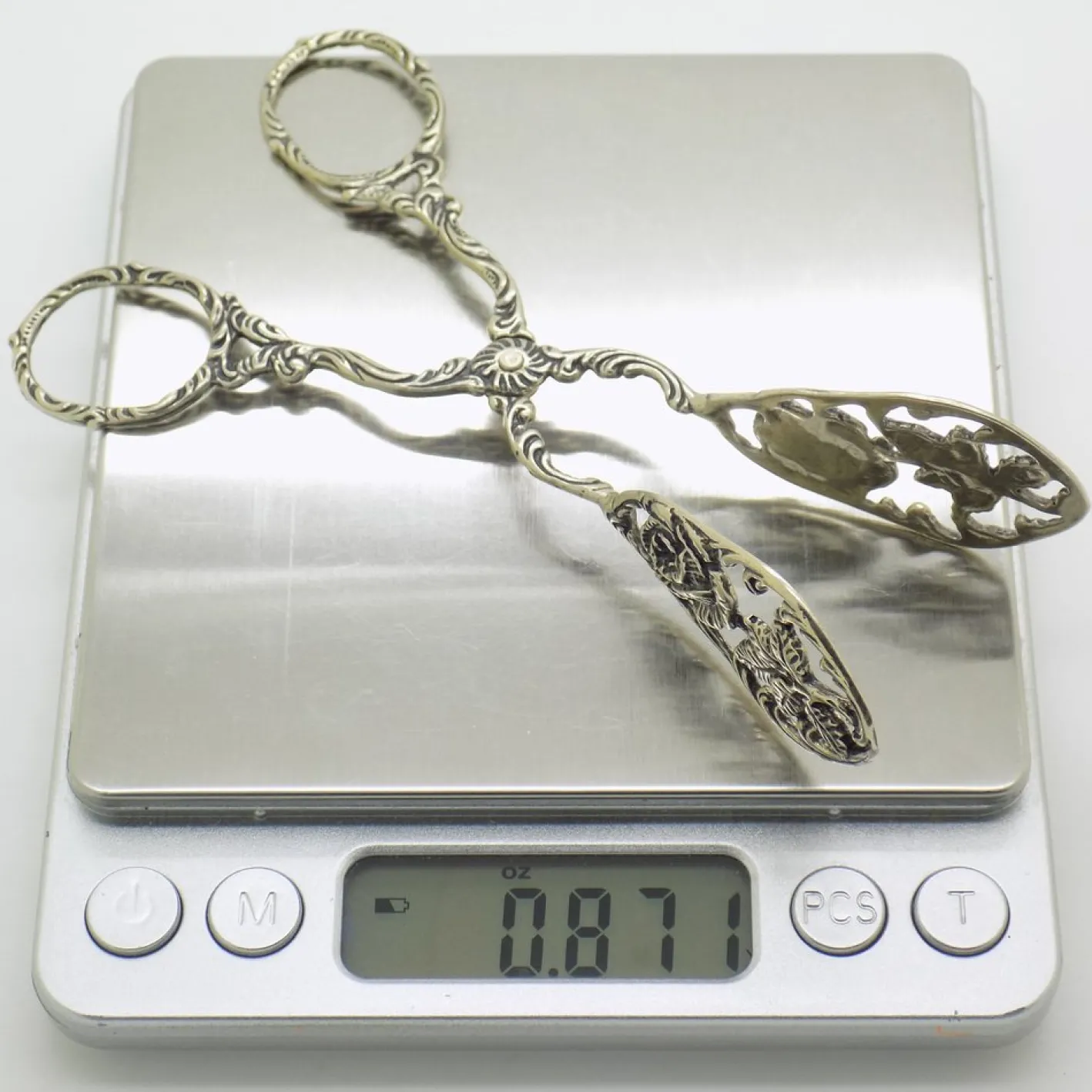 Vintage Italian Handmade Genuine Silver Decorative Sugar Cube Tonges with Rose Flower Motif, 1970s