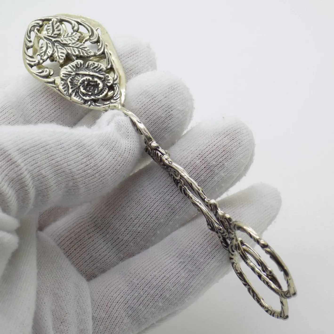 Vintage Italian Handmade Genuine Silver Decorative Sugar Cube Tonges with Rose Flower Motif, 1970s