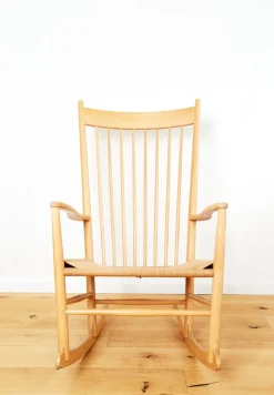 Vintage J16 Schaukelstuhl von Hans J. Wegner für FDB Møbler, 1960er
