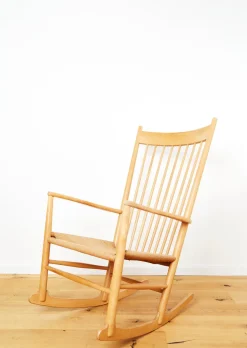 Vintage J16 Schaukelstuhl von Hans J. Wegner für FDB Møbler, 1960er