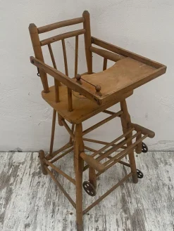 Vintage Kinderstuhl aus Holz