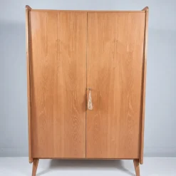 Vintage Kleiderschrank von Tatra Nabytok, 1970er