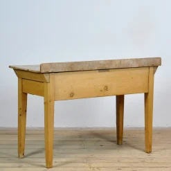 Vintage Konsolentisch aus Pinienholz, 1930