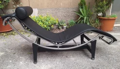 Vintage LC4 Sessel von Le Corbusier für Cassina, 1970er