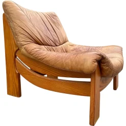 Vintage Ledersessel aus Kiefernholz von Maison Regain, 1970er