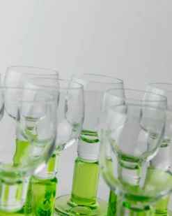 Vintage Limoncello Gläser mit Limettengrünen Stielen von Bormioli, Italien, 1980er, 11er Set