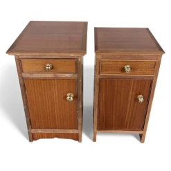Vintage Nachtschränke aus Holz, 2er Set