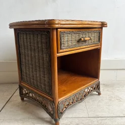 Vintage Nachttisch aus Bambus & Korbgeflecht mit Schublade