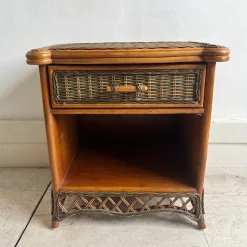 Vintage Nachttisch aus Bambus & Korbgeflecht mit Schublade