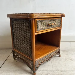 Vintage Nachttisch aus Bambus & Korbgeflecht mit Schublade