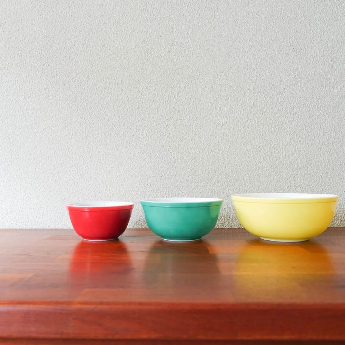 Vintage Pyrex Rührschüsseln, 1950er, 4er Set