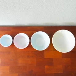 Vintage Pyrex Rührschüsseln, 1950er, 4er Set