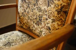 Vintage Salon Sessel mit floralem Muster, 1940er