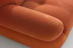 Vintage Sapporo Drei-Sitzer Sofa aus Wildleder von Mobil Girgi, 1970er