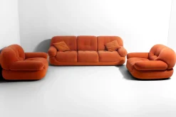 Vintage Sapporo Drei-Sitzer Sofa aus Wildleder von Mobil Girgi, 1970er