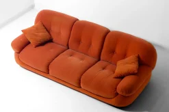 Vintage Sapporo Drei-Sitzer Sofa aus Wildleder von Mobil Girgi, 1970er