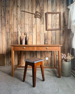Vintage Schreibtisch aus Eiche, 1950er
