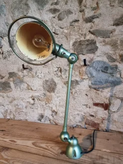 Vintage Schreibtischlampe mit Gelenk in Reseda Grün von Jielde, Frankreich, 1970er