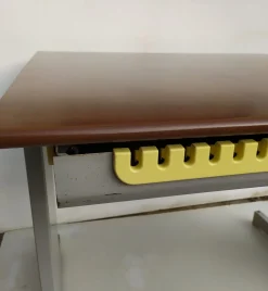 Vintage Schreibtisch von Ettore Sottsass für Olivetti Synthesis, 1972