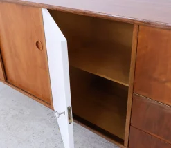 Vintage Sideboard aus Nussholz von William Watting für Fristho, 1960er
