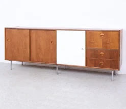 Vintage Sideboard aus Nussholz von William Watting für Fristho, 1960er