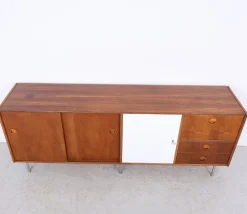 Vintage Sideboard aus Nussholz von William Watting für Fristho, 1960er