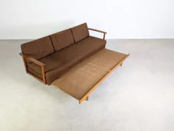 Vintage Sofa aus Nussholz von Walter Knoll