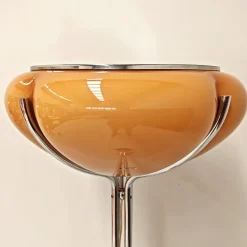 Vintage Space Age Stehlampe von Gae Aulenti für Guzzini, 1970er
