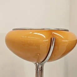 Vintage Space Age Stehlampe von Gae Aulenti für Guzzini, 1970er
