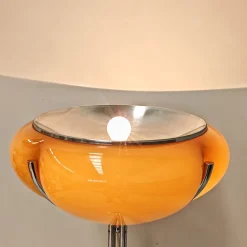 Vintage Space Age Stehlampe von Gae Aulenti für Guzzini, 1970er