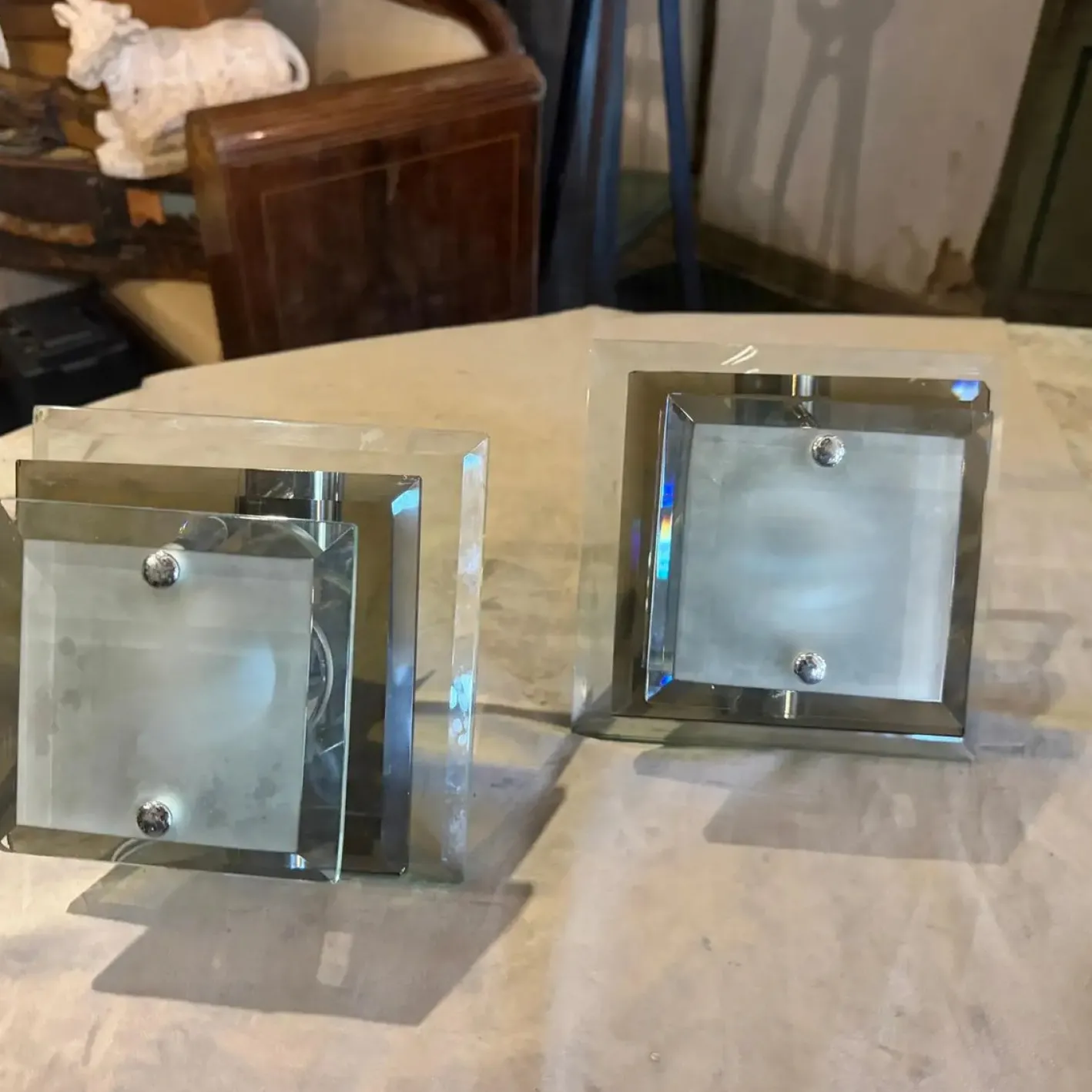 Vintage Space Age Wandleuchten aus Stahl & schwerem Glas von Veca, 1960er, 2er Set