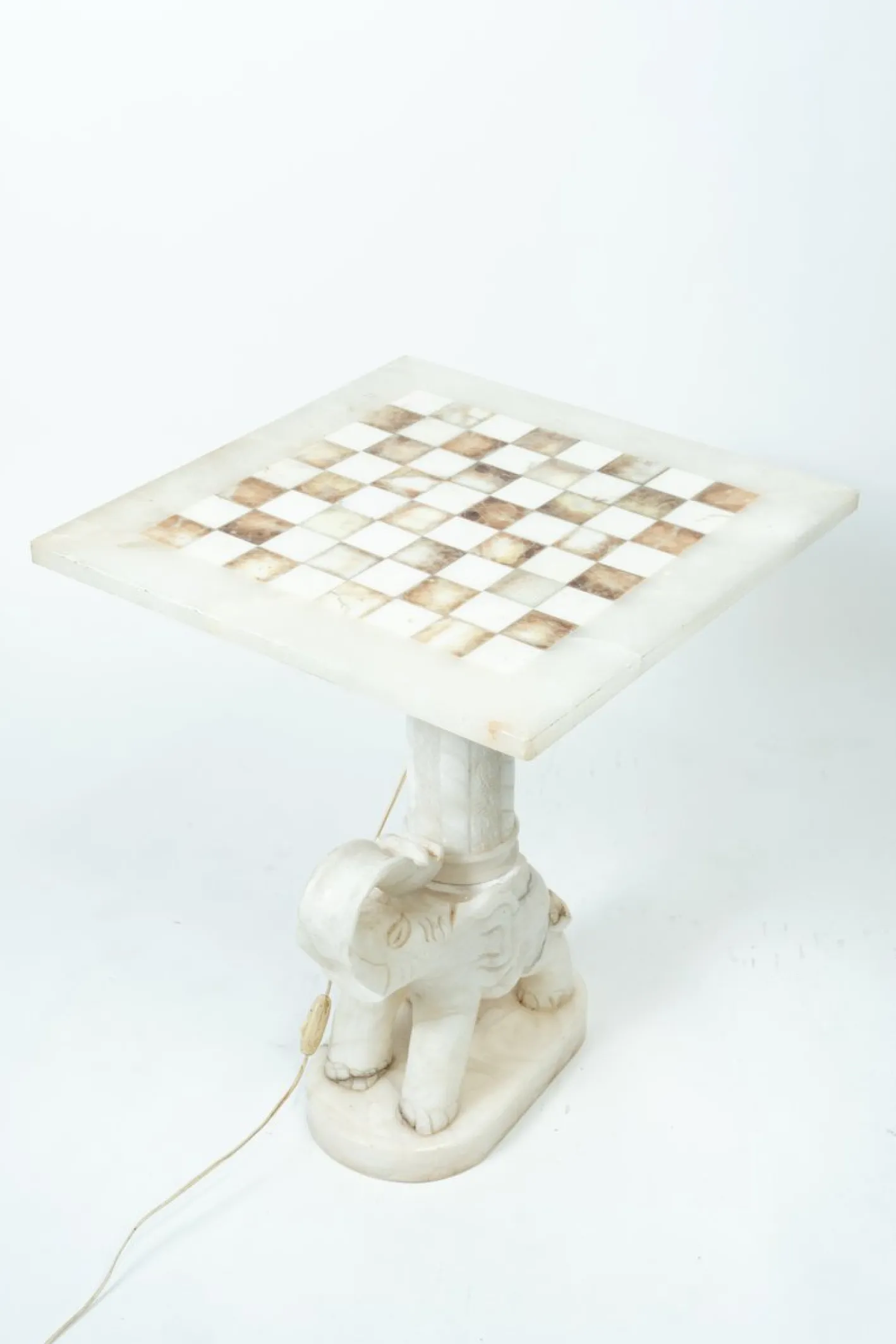 Vintage Spieltisch aus Onyx in Elefanten-Optik, 1950er