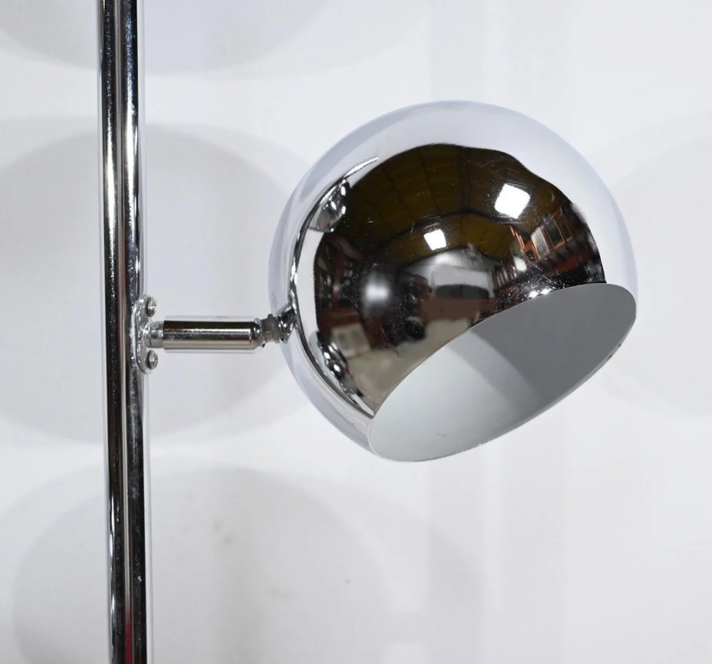 Vintage Stehlampe aus verchromtem Metall, 1970