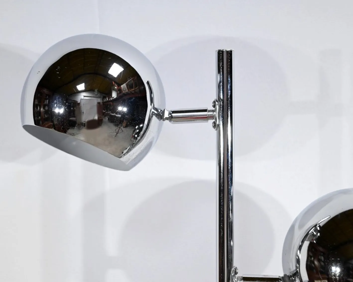 Vintage Stehlampe aus verchromtem Metall, 1970