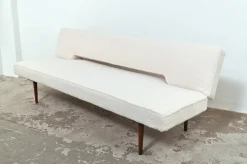 Vintage Tagesbett von Miroslav Navratil, 1960er