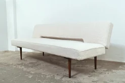 Vintage Tagesbett von Miroslav Navratil, 1960er