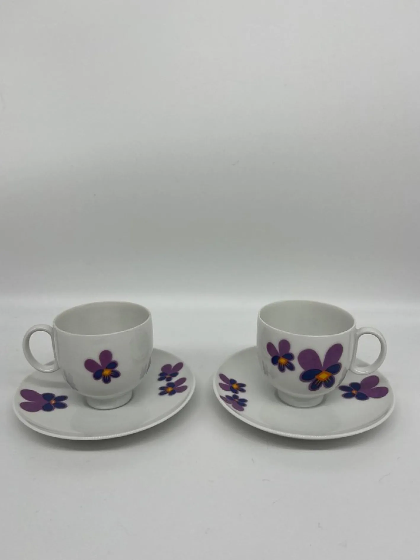 Vintage Tassen & Untertassen, 1970er, 10er Set