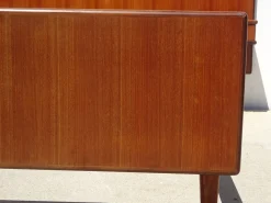 Vintage Teak Bett mit integriertem Nachttisch, 1960er