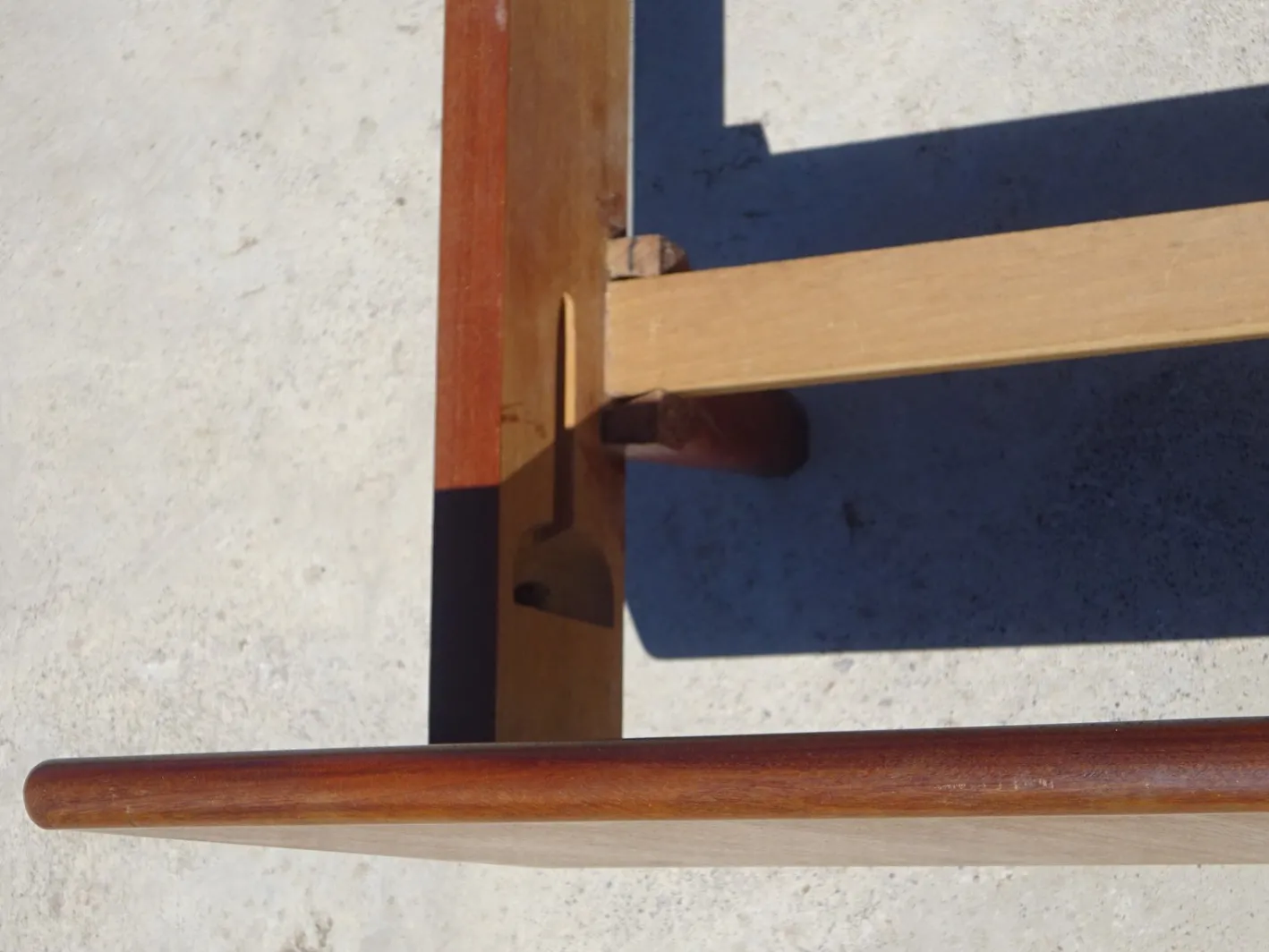 Vintage Teak Bett mit integriertem Nachttisch, 1960er