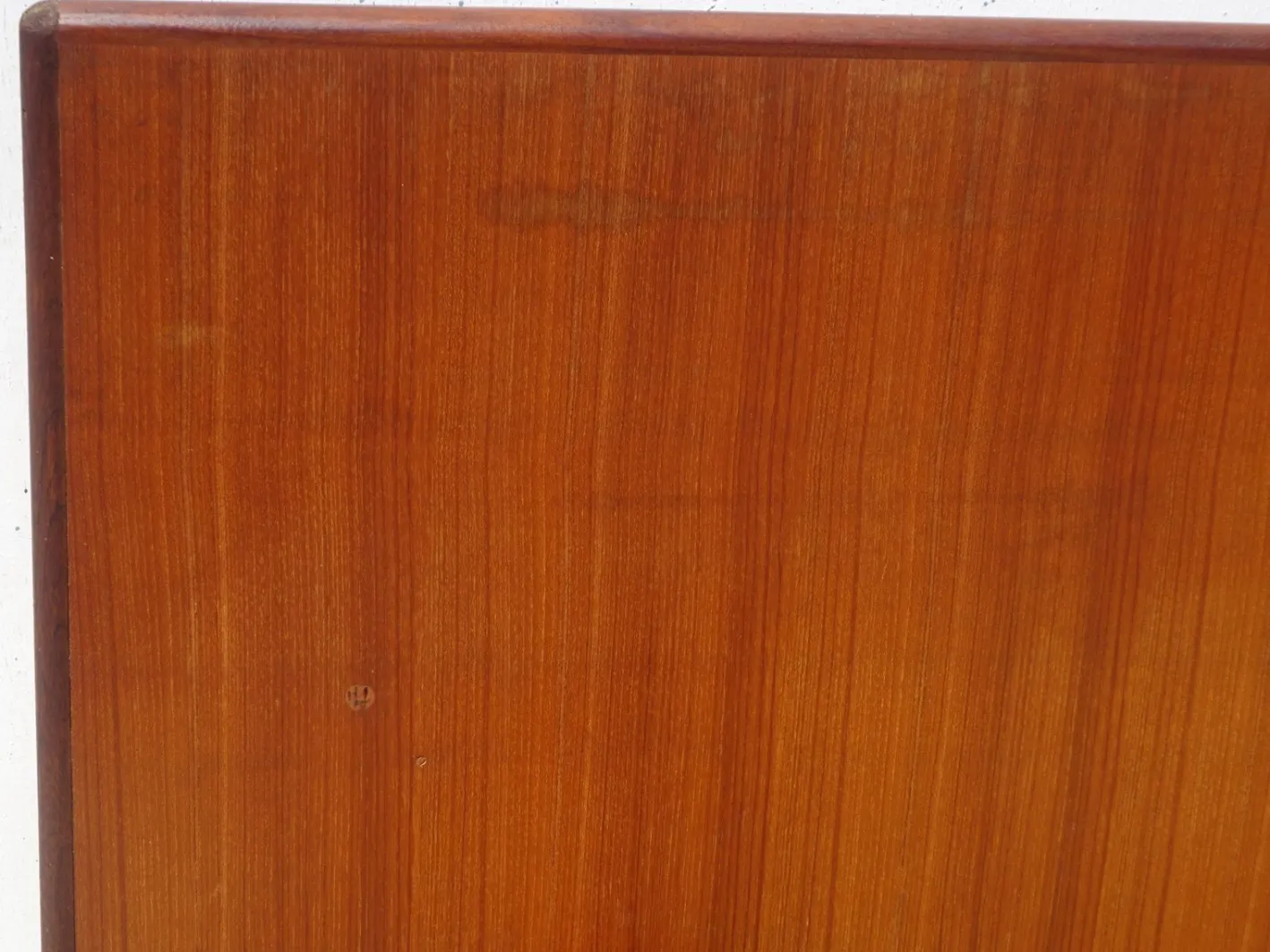Vintage Teak Bett mit integriertem Nachttisch, 1960er