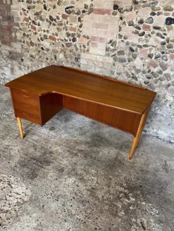 Vintage Teak Boomerang Schreibtisch von Göran Strand, 1960er