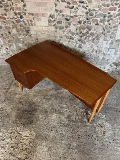 Vintage Teak Boomerang Schreibtisch von Göran Strand, 1960er