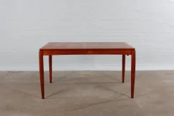 Vintage Teak Tisch von HW Klein für Bramin, 1970er