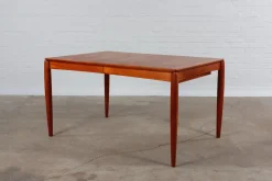 Vintage Teak Tisch von HW Klein für Bramin, 1970er