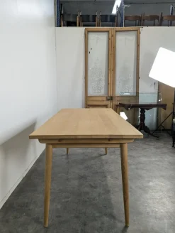 Vintage Tisch aus Buchenholz im skandinavischen Stil